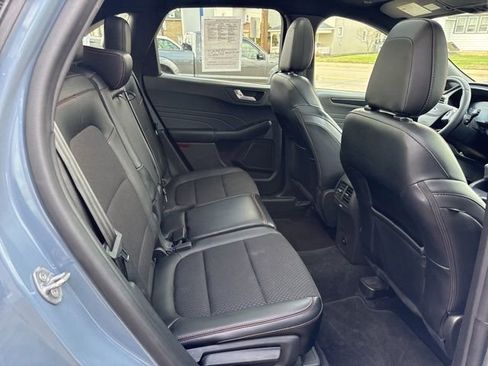 Certified 2024 Ford Escape ST-Line Select w/ Tech Pack #2 image 40