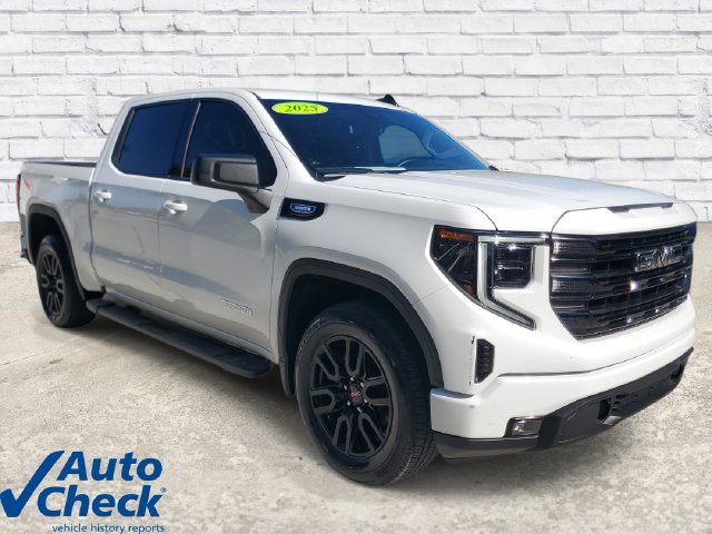 Certified 2025 GMC Sierra 1500 Elevation w/ LPO, Elevation Black Package RWD image 5