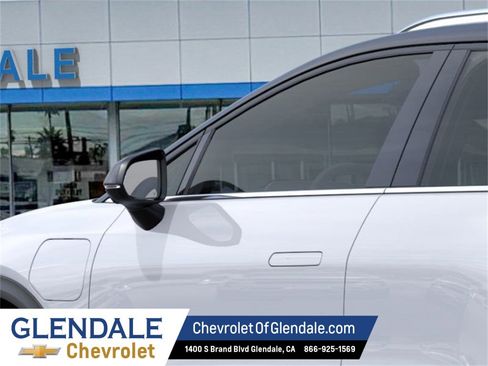 New 2026 Chevrolet Equinox EV LT image 12