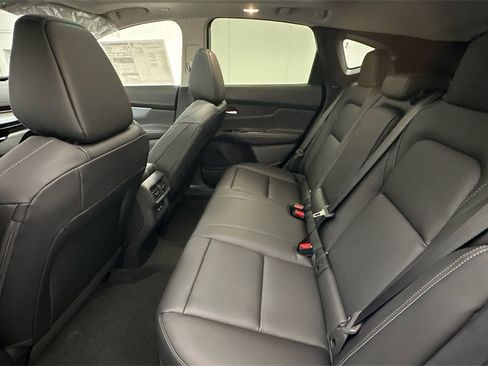 New 2026 Nissan Murano SL image 10