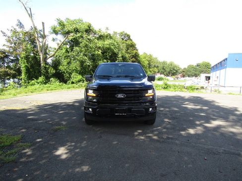 Used 2025 Ford F150 XLT w/ Equipment Group 303A High AWD/4WD image 11
