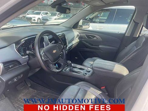 Used 2018 Chevrolet Traverse LT AWD/4WD image 2