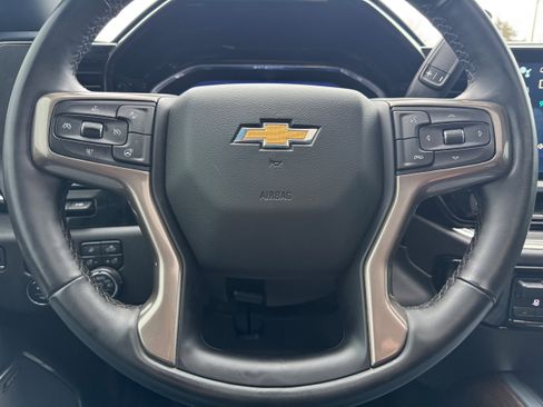 Used 2024 Chevrolet Silverado 2500 High Country w/ High Country Premium Package image 19