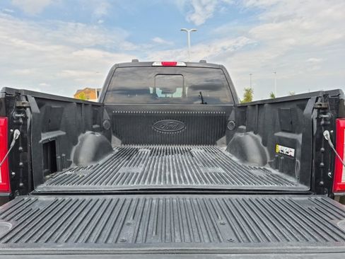 Used 2022 Ford F150 Lariat w/ Equipment Group 502A High AWD/4WD image 6
