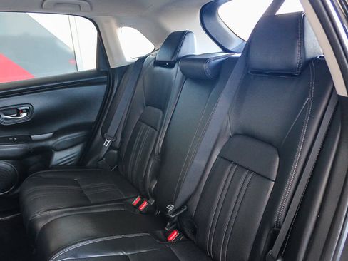 Certified 2023 Honda HR-V EX-L image 18
