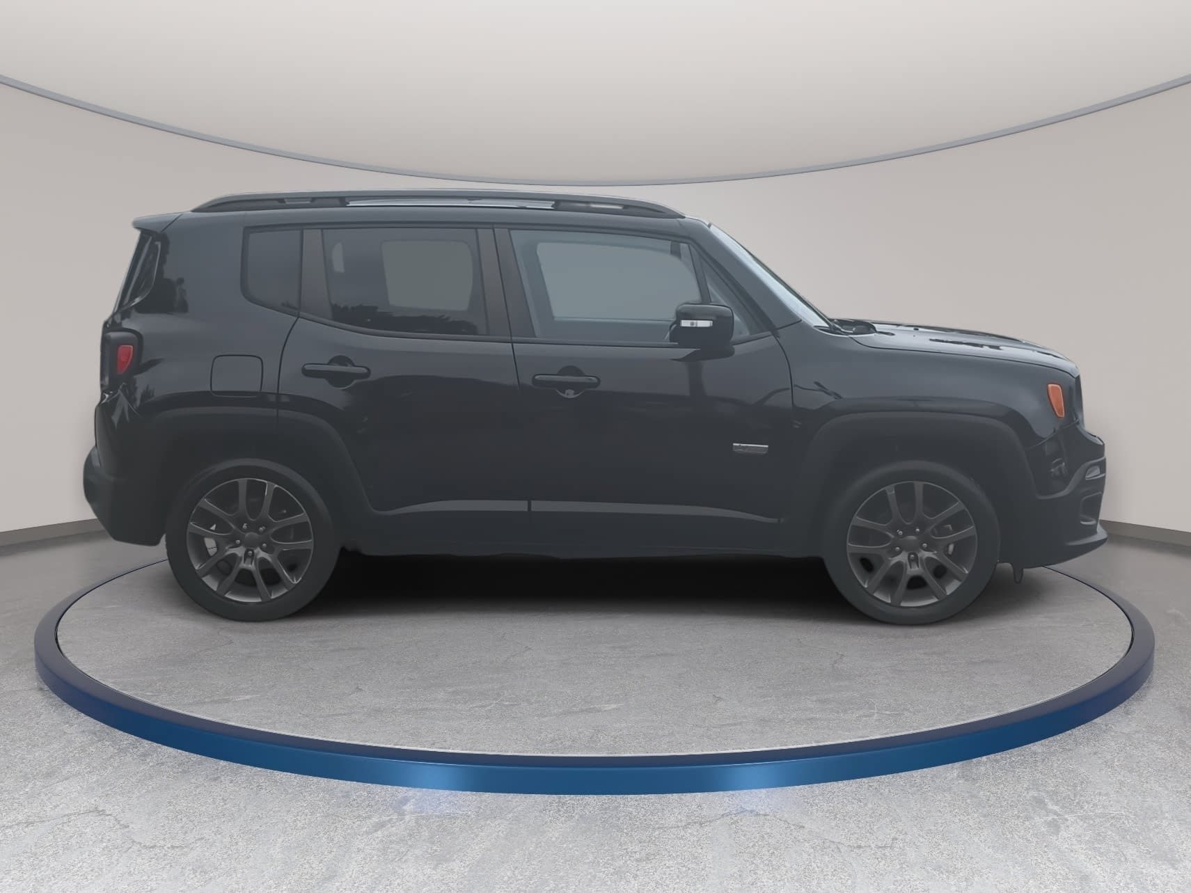 Used 2016 Jeep Renegade 75th Anniversary FWD image 4