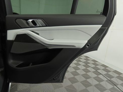 New 2026 BMW X5 sDrive40i w/ Climate Comfort Package image 28