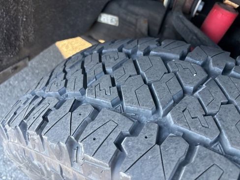 Used 2015 GMC Sierra 2500 SLE w/ SLE Preferred Package image 15