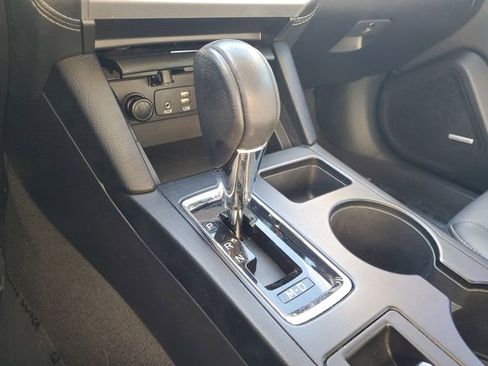 Used 2018 Subaru Outback 2.5i Limited image 31