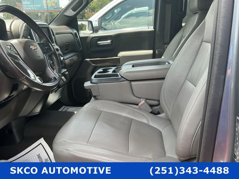 Used 2019 Chevrolet Silverado 1500 LT w/ Convenience Package AWD/4WD image 11
