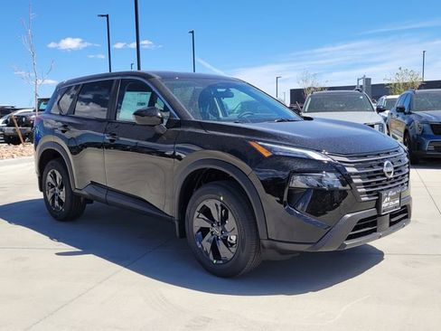 New 2026 Nissan Rogue SV w/ Cold Weather Package image 4