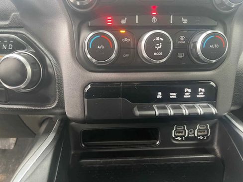 Used 2022 RAM 1500 Big Horn image 9