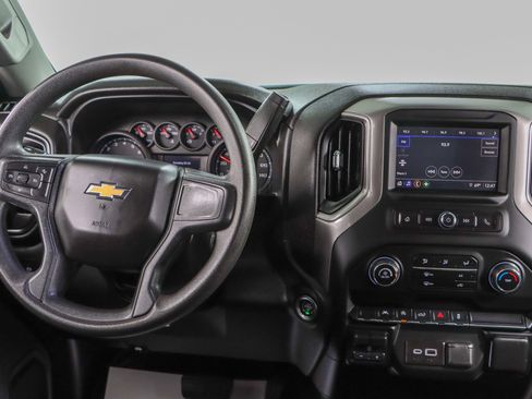 Used 2024 Chevrolet Silverado 1500 Custom AWD/4WD image 16