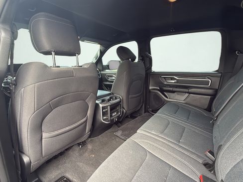 Used 2022 RAM 1500 Big Horn AWD/4WD image 42