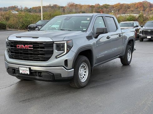 Used 2023 GMC Sierra 1500 Pro w/ Pro Value Package image 7