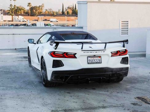 Used 2024 Chevrolet Corvette Stingray Premium Conv w/ Stealth Interior Trim Package RWD image 7