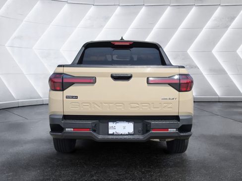 Used 2022 Hyundai Santa Cruz SEL Premium AWD/4WD image 4