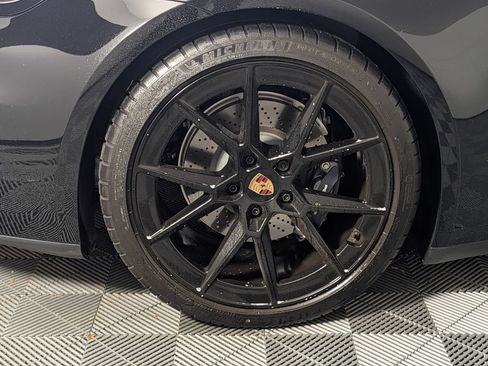 Certified 2025 Porsche 911 Carrera RWD image 13