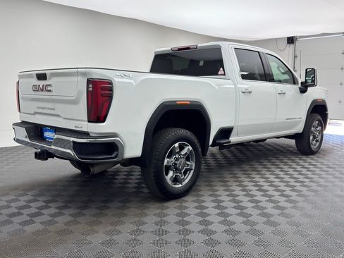 Used 2025 GMC Sierra 3500 SLT AWD/4WD image 7