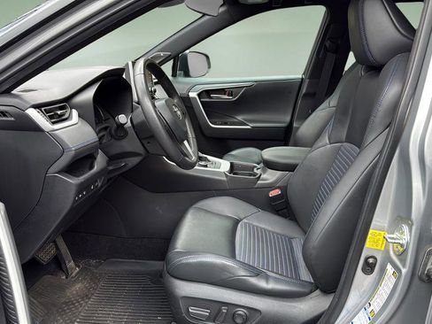 Used 2021 Toyota RAV4 XSE image 11