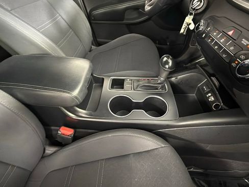 Used 2017 Kia Sorento L image 33