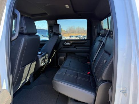 Used 2024 Chevrolet Silverado 2500 High Country w/ Z71 Off-Road Package image 4