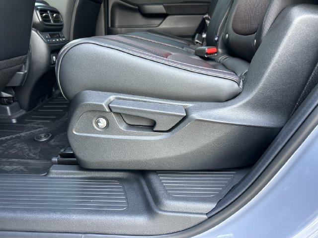 New 2026 Honda Pilot Black Edition image 38