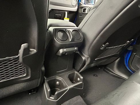 New 2026 Jeep Gladiator Sahara image 30