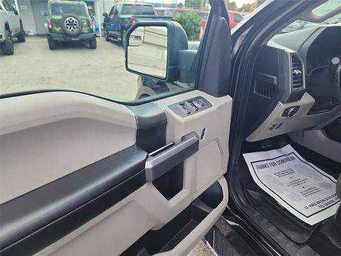 Used 2018 Ford F150 XLT w/ Equipment Group 302A Luxury image 16