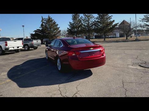 Certified 2015 Chevrolet Impala LT w/ Convenience Package image 30