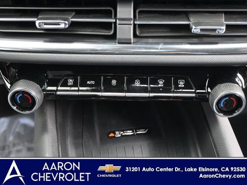 New 2025 Chevrolet Equinox EV LT w/ Convenience Package II AWD/4WD image 19