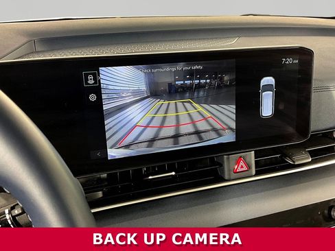 Used 2025 Kia Carnival EX FWD image 13