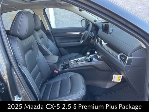 New 2025 MAZDA CX-5 AWD 2.5 S w/ Premium Plus Pkg image 30