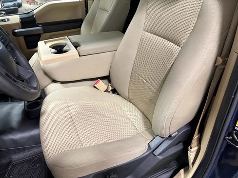 Used 2015 Ford F150 XLT w/ Trailer Tow Package image 27