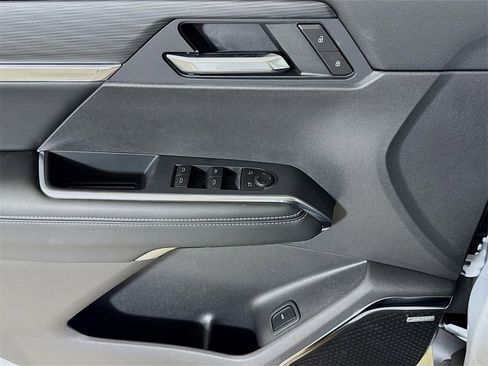 New 2026 GMC Acadia Elevation w/ Black Edition image 16