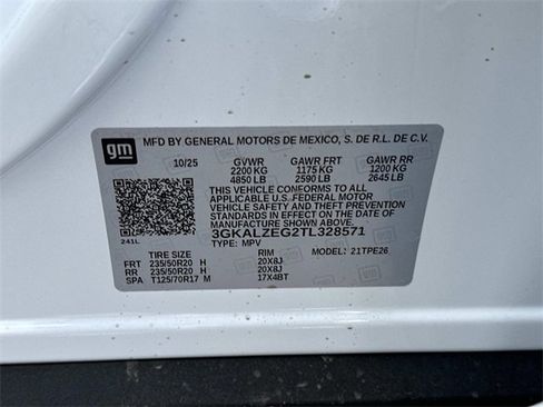 New 2026 GMC Terrain Denali w/ LPO, Floor Liner Package image 19