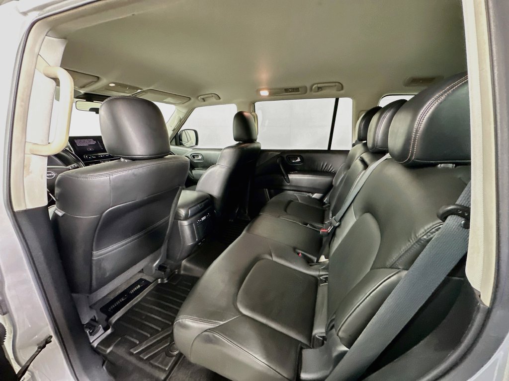 Used 2021 Nissan Armada SV AWD/4WD image 4
