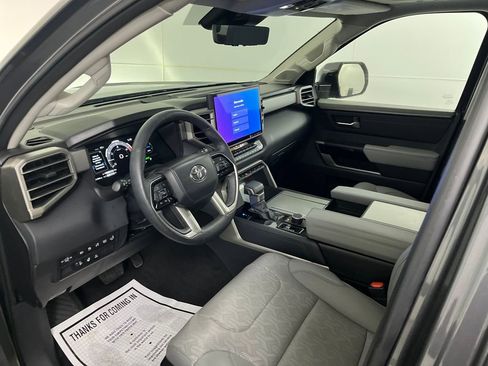 Used 2023 Toyota Sequoia Limited image 26