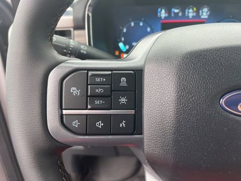 Used 2025 Ford F150 Lariat w/ Equipment Group 501A Mid image 17