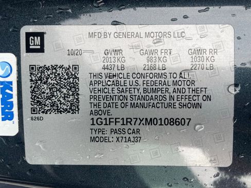 Used 2021 Chevrolet Camaro LT w/ Technology Package RWD image 30