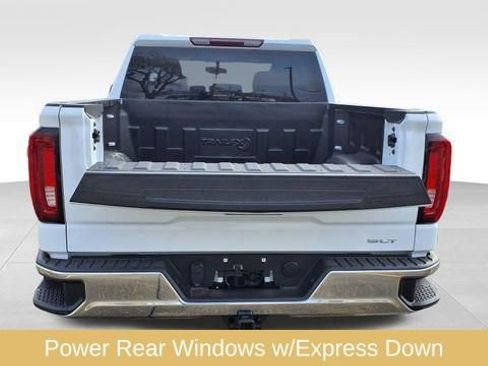 Used 2025 GMC Sierra 1500 SLT image 15