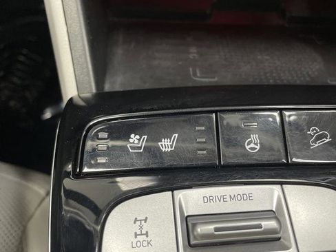 Used 2022 Hyundai Tucson Limited image 8