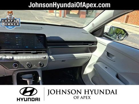 Certified 2026 Hyundai Kona SE FWD image 15
