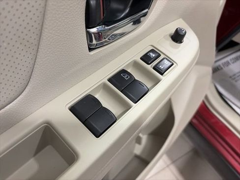 Used 2013 Subaru Crosstrek 2.0i Limited image 18