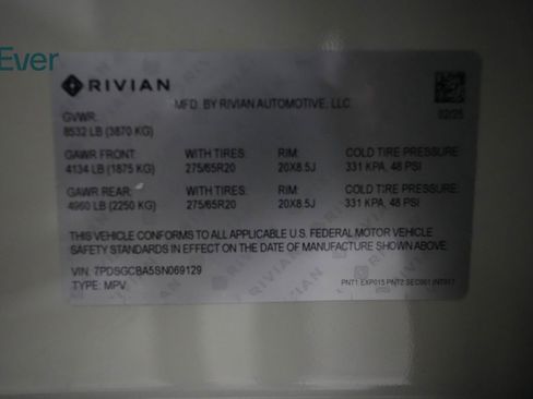 Used 2025 Rivian R1S Adventure AWD/4WD image 28