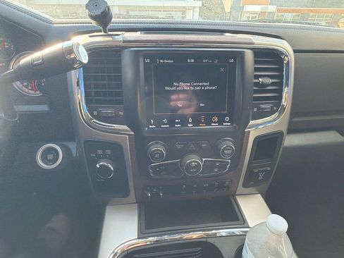 Used 2018 RAM 3500 Laramie w/ Convenience Group AWD/4WD image 40