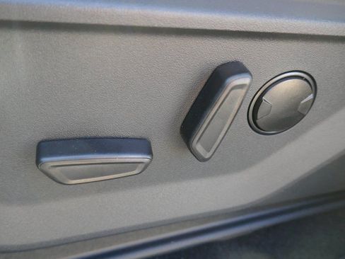 New 2026 Ford Expedition Platinum w/ Driver's Package image 15