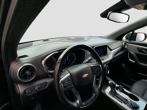 Used 2022 Chevrolet Blazer LT image 9