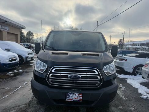 Used 2017 Ford Transit 350 XLT image 9