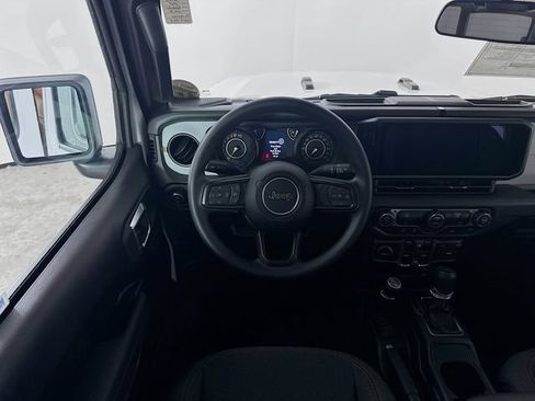 New 2026 Jeep Gladiator Sport AWD/4WD image 23